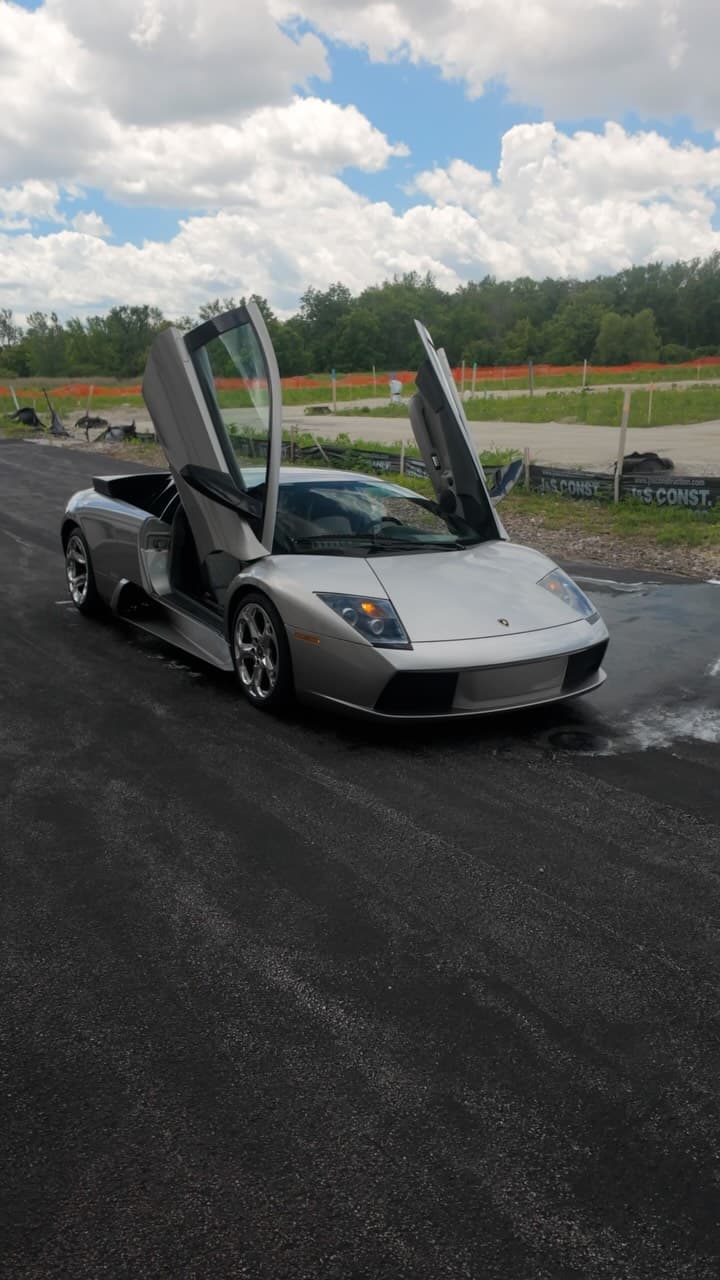 Mobile detailing technician at work